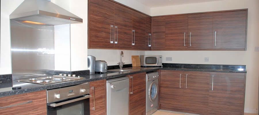 24 Sextant Avenue - Kitchen