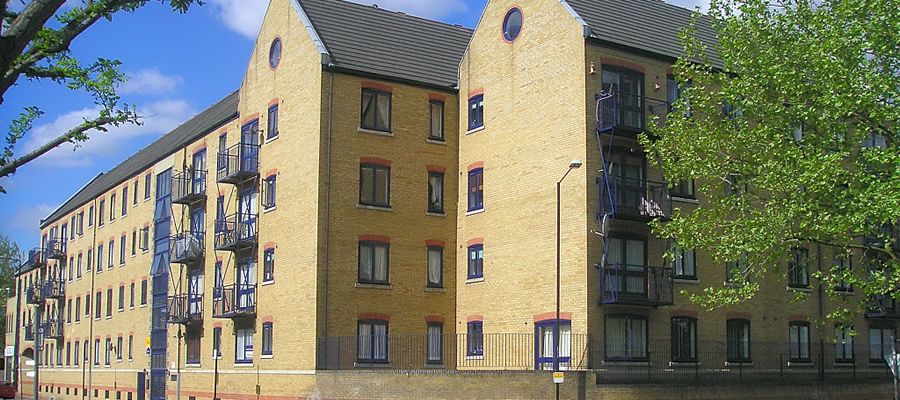 53 Peninsula Court - Front